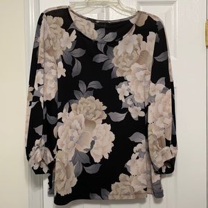 Floral printed top